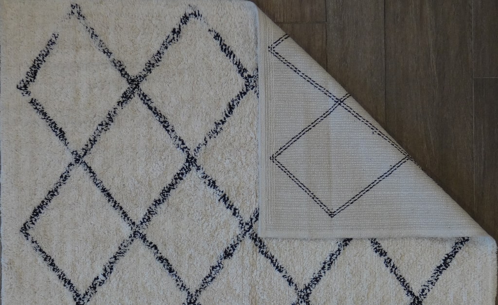 Tappeti geometrici: un design a cavallo tra classico e contemporaneo ADAMELLO TAPPETI tappeto geometrico kilim berbero contemporaneo